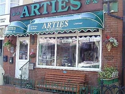Arties Hotel Blackpool Eksteriør bilde